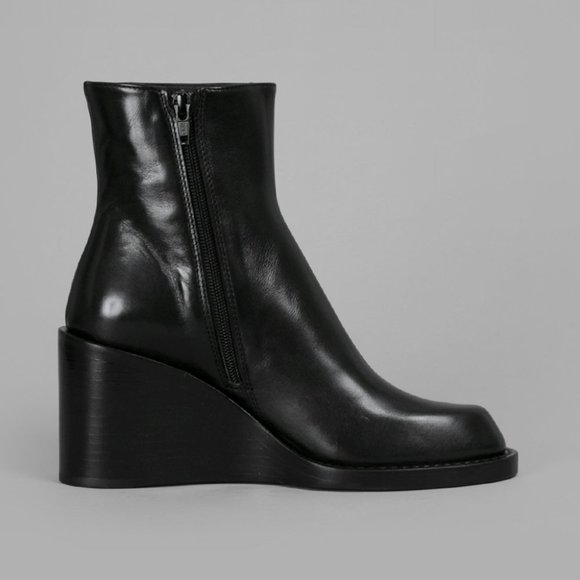 Ann Demeulemeester Black Leather Ankle Boots 8.5 - Picture 2 of 5